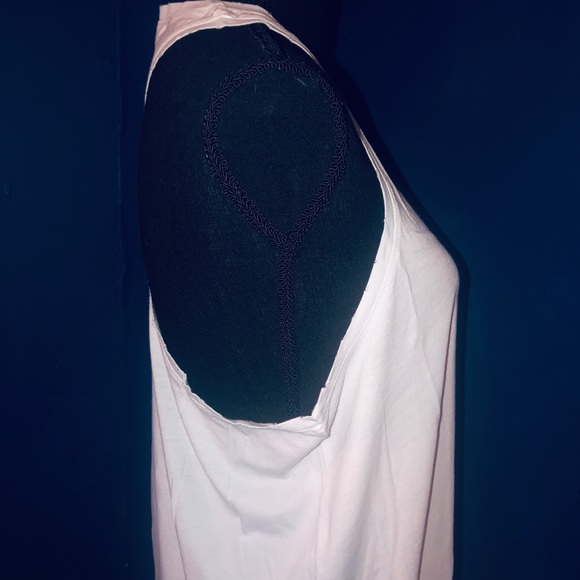 NWT Baby Blue Distressed Muscle Tank - Picture 5 of 5